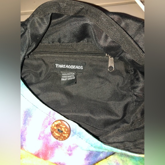 THREADHEADS tie dye cross over bag - Picture 4 of 4